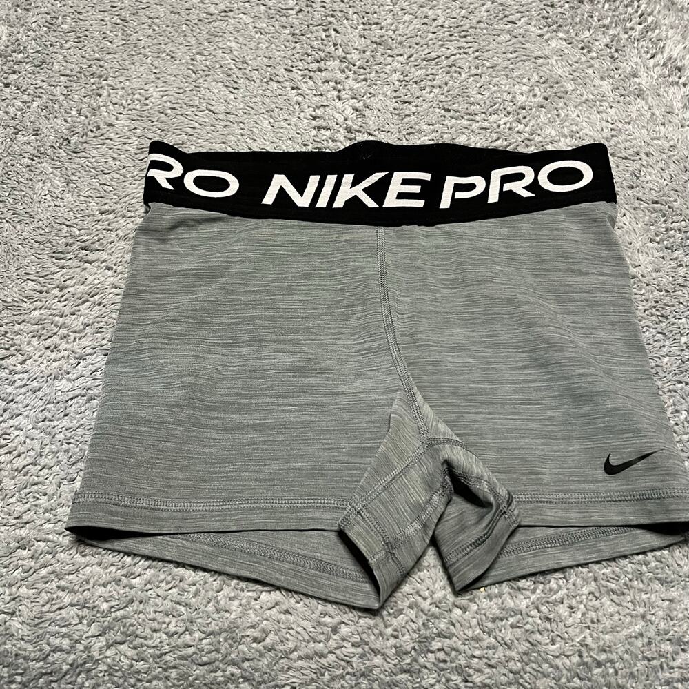 Nike Pro Shorts Womens Medium Gray 3” Compression